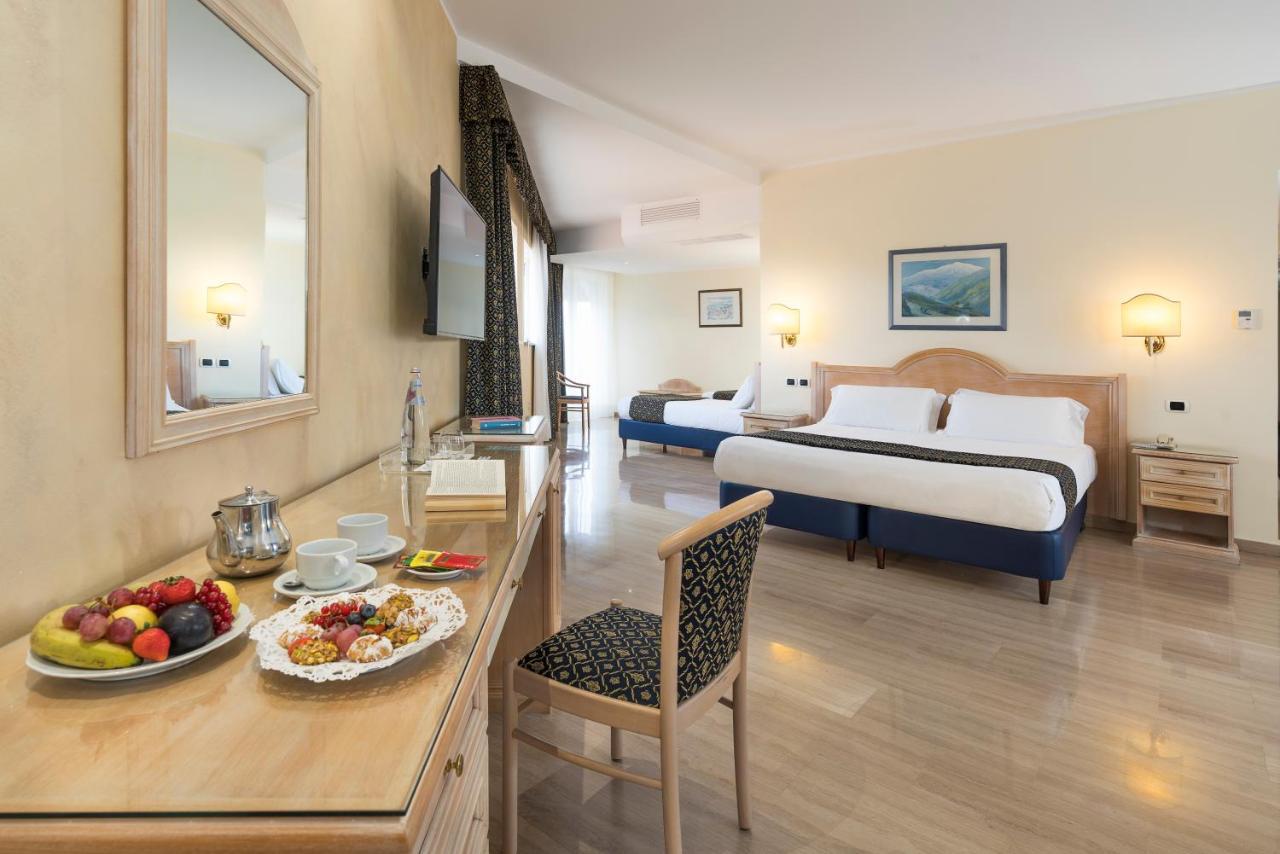Sant Alphio Garden Hotel&spa Hotel 4*