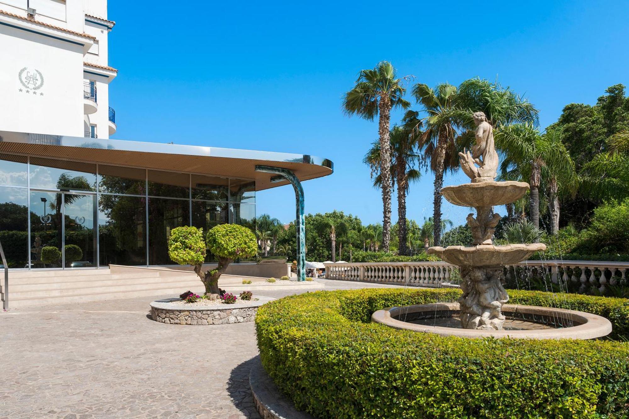 Sant Alphio Garden & Hotel 4*
